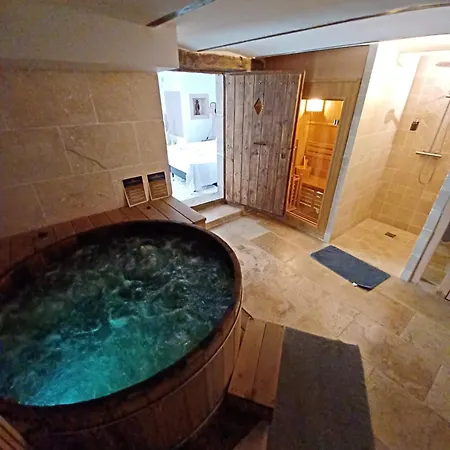 Insolite Avec Jacuzzi Privatif Lägenhet *