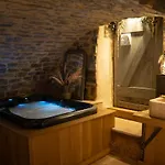 Insolite Avec Jacuzzi Privatif Daire Millau