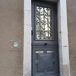 Daire Insolite Avec Jacuzzi Privatif *