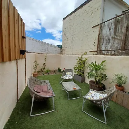 Insolite Avec Jacuzzi Privatif 公寓