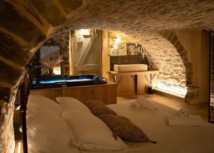 Insolite Avec Jacuzzi Privatif Apartamento