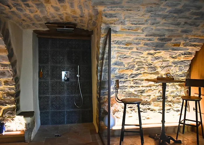 Insolite Avec Jacuzzi Privatif * Millau